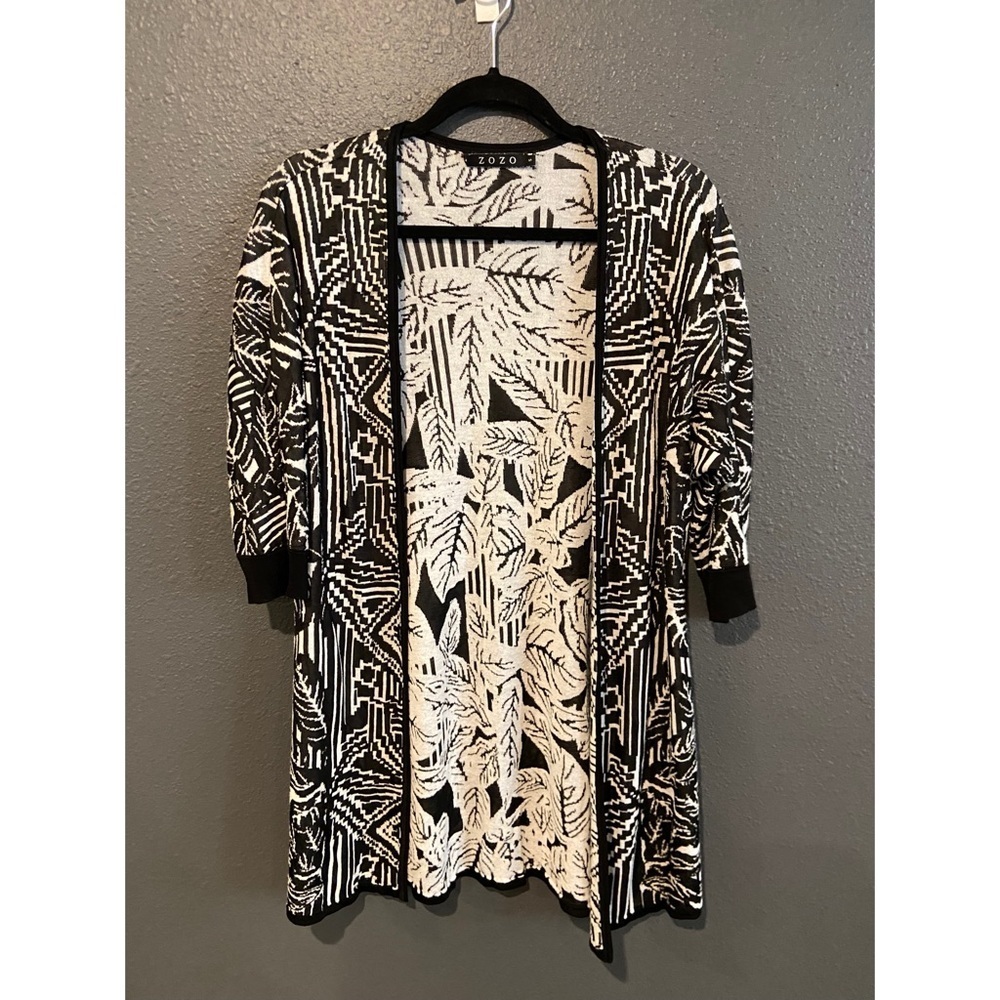 Zozo Black and White Patterned Cardigan